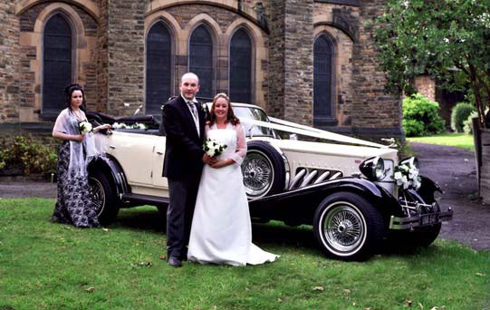Ivory & Black Beauford Tourer with Black Hood (4) classic wedding car Ivory & Black Beauford Tourer with Black Hood Manns Limousines