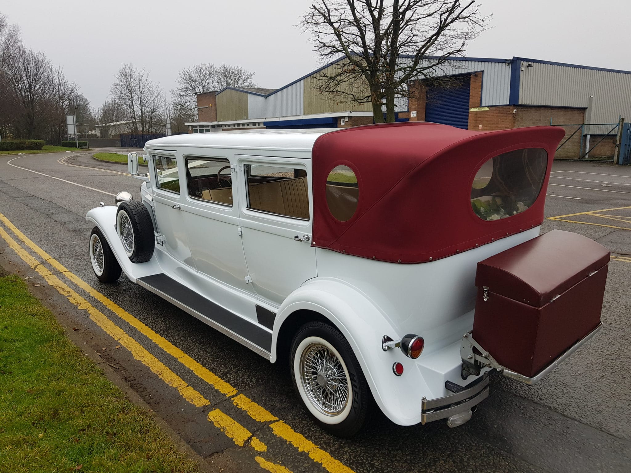 Vintage Bramwith 7 seater wedding car