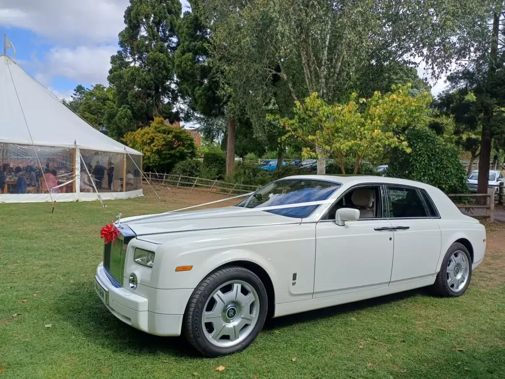 Wedding Car Hire (1) Wedding Car Hire