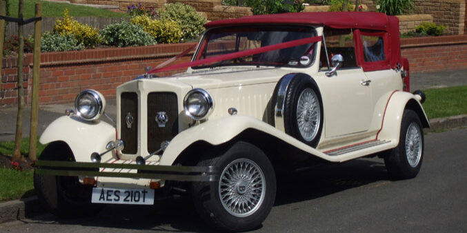 Ivory Beauford Tourer classic car for wedding cars to hire