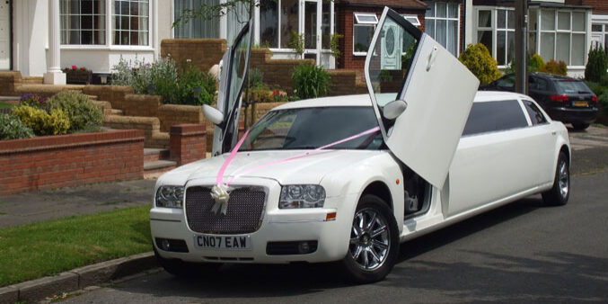 chrysler limo for limo hire services